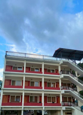Hotel Devbhoomi, Barkot